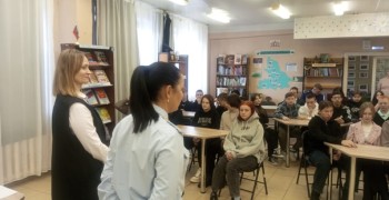 В рамках операции «Дети России - 2023» сотрудники Кушвинской полиции встретились с учащимися школ.