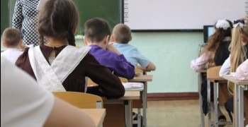 Педагоги Свердловской области получат удвоенные зарплаты