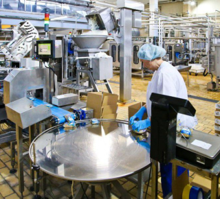 Доля продукции уральских производителей в крупных торговых сетях превысила 50%