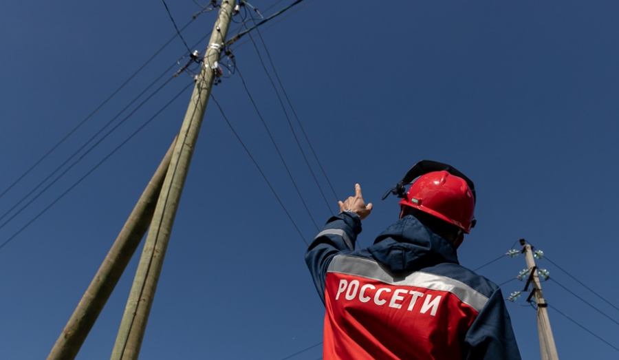 «Россети Урал» демонтируют незаконно размещенные линии связи на опорах ЛЭП