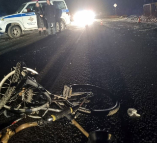 В Кушве два юных велосипедиста погибли под колесами внедорожника 