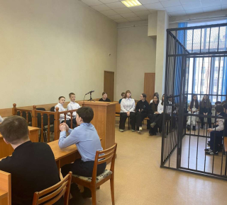 Кушвинский городской суд провел экскурсию для учащихся средних классов
