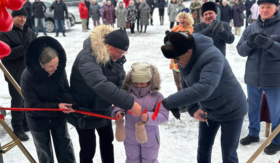 В Баранчинском сдали в эксплуатацию новый дом и вручили ключи от новых квартир