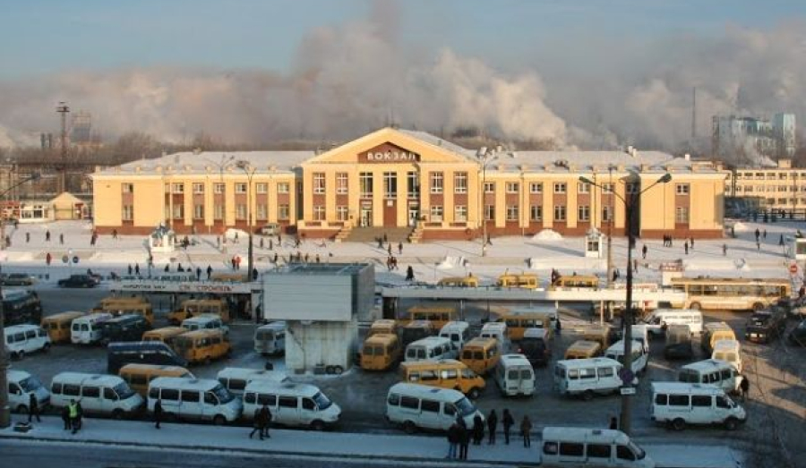 На вокзале Нижнего Тагила мужчина украл телефон у жителя Кушвы