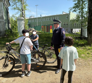 «Безопасность на колесах»