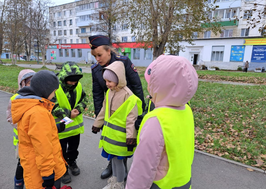 Акция для безопасности для водителей и пешеходов!