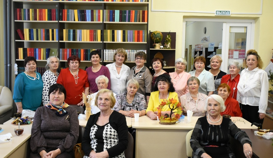 Отметить 130-летие Сергея Есенина собрались поклонники поэзии и красоты