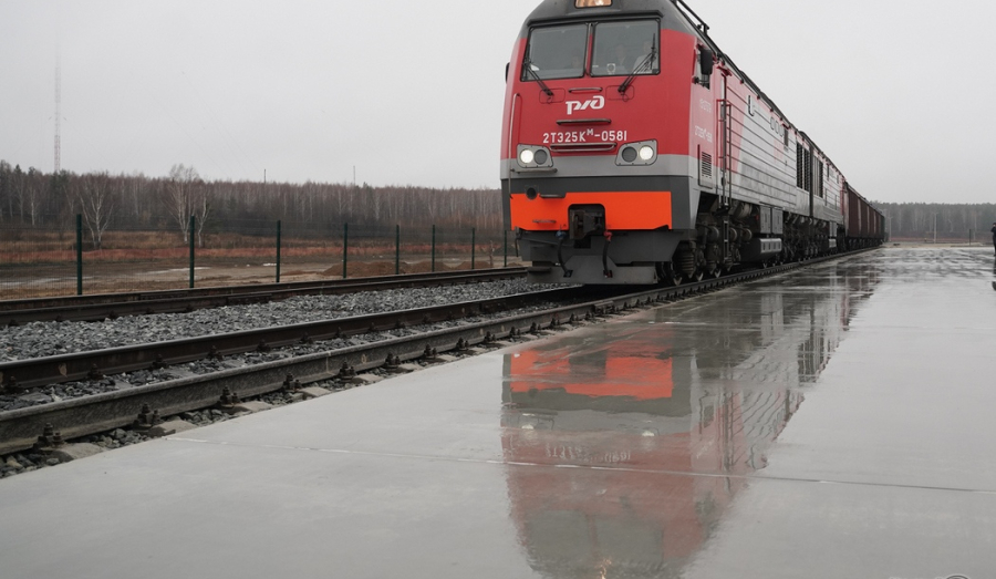Путешествие из Екатеринбурга в Москву станет значительно быстрее: новая трасса сократит время в пути до 6,5 часов 