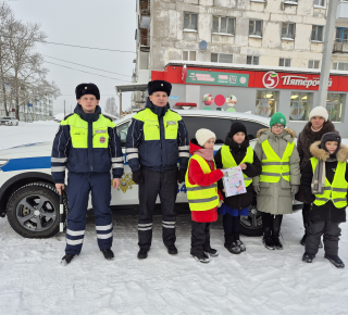 Новогодний призыв к водителям!