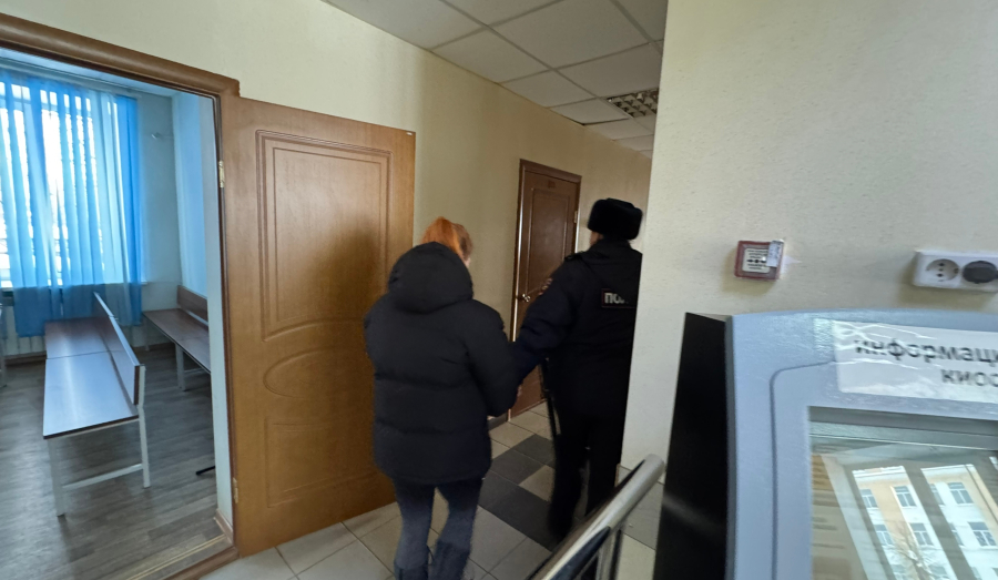 Жительницу Кушвы заключили под стражу за истязание 7-летнего сына