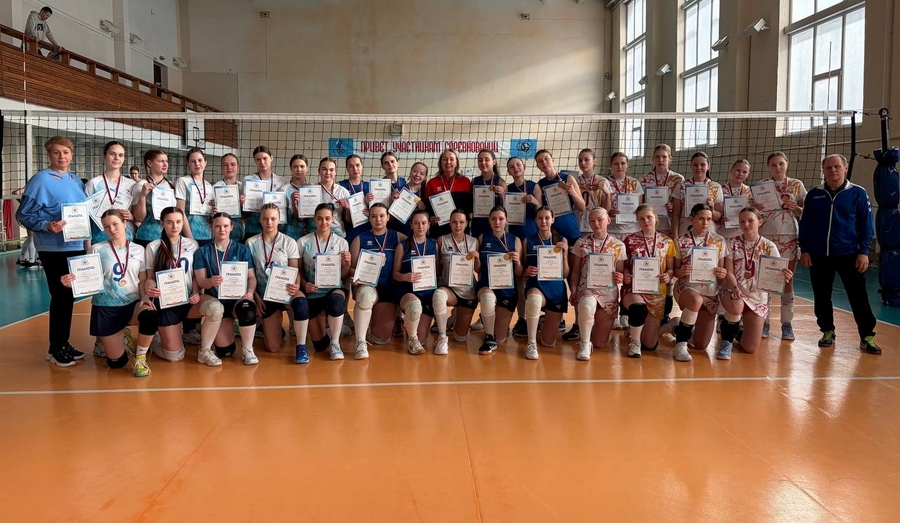 Гордимся! Кушвинские волейболистки покорили вершину чемпионата Свердловской области! 