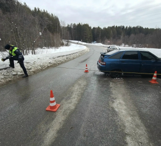 На автодороге Кушва – Нижняя Тура произошло дорожно-транспортное происшествие