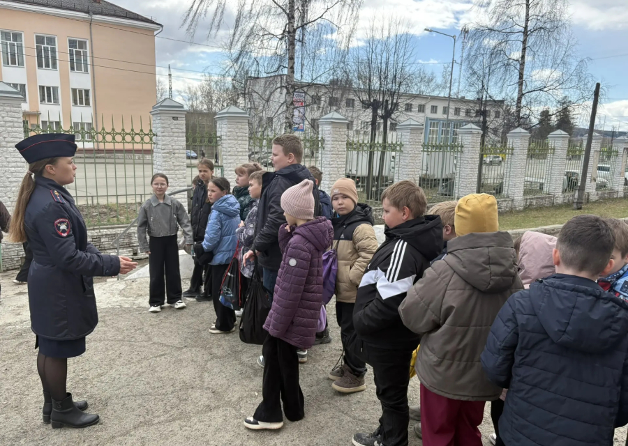 Урок безопасности для юных пешеходов.