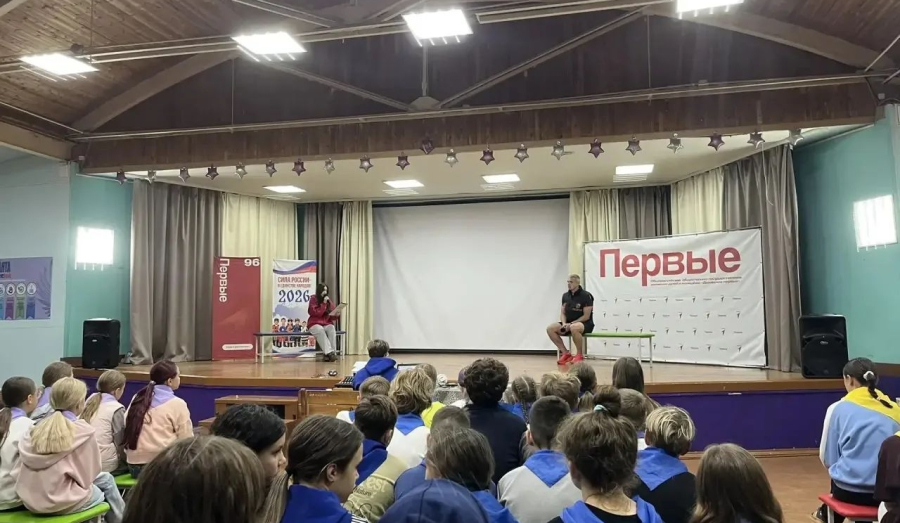 Классная встреча с настоящим героем прошла в Лобве!