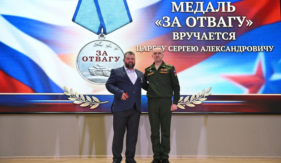 В Верхней Туре чествовали героя  