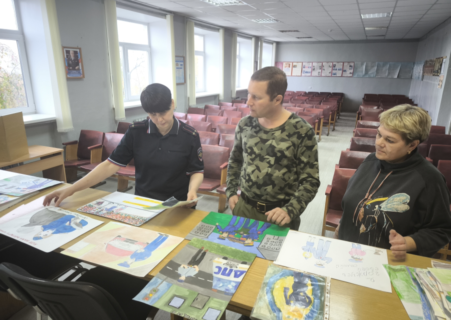 В Кушве подвели итоги творческого конкурса «Мои родители работают в полиции»