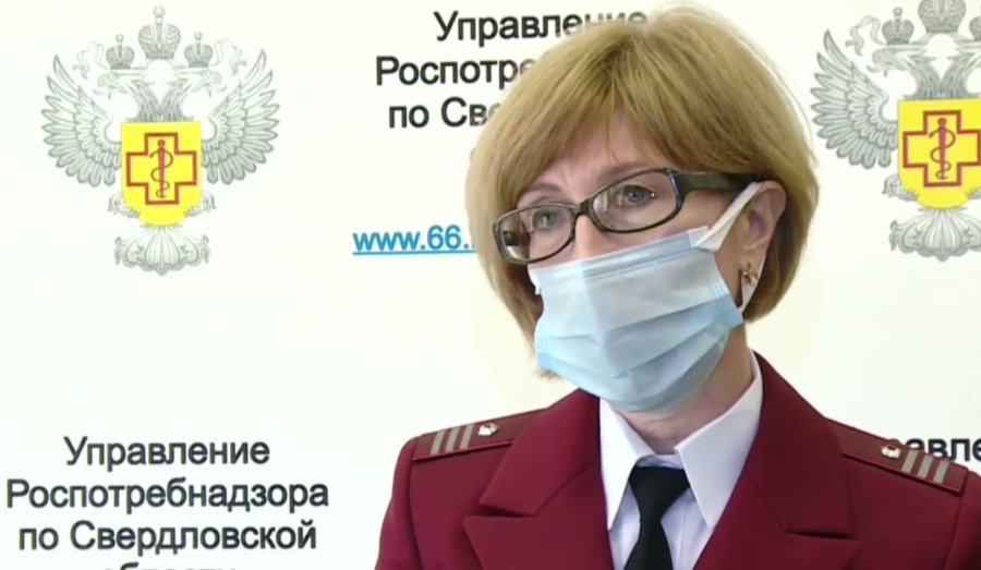 Роспотребнадзор рекомендовал вернуть в Свердловской области масочный режим