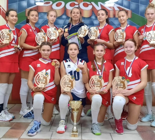 Кушвинские волейболистки выиграли областные соревнования