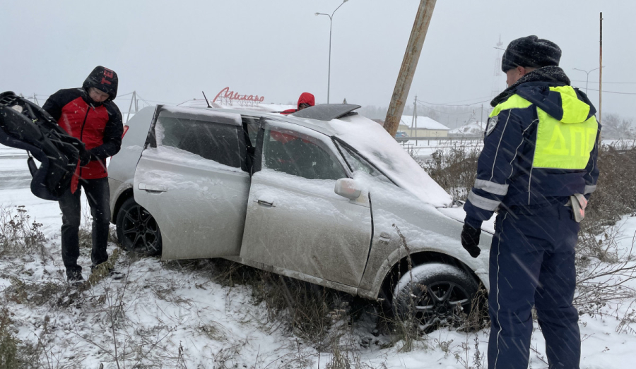 На трассе под Нижним Тагилом в ДТП пострадал 7-летний ребёнок