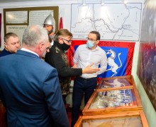 Глава Кушвы посетил выставку посвященную походу Ермака в Сибирь
